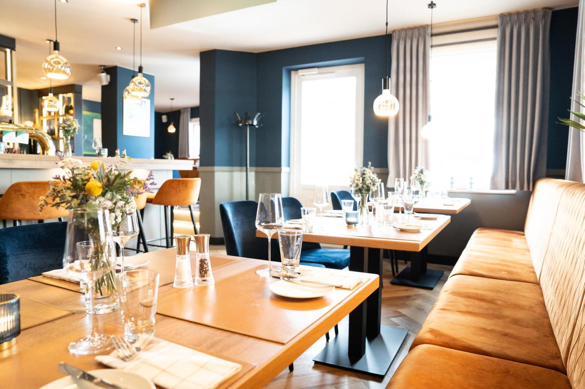 Hotel Zur Post - Economy Rooms Garrel Bagian luar foto