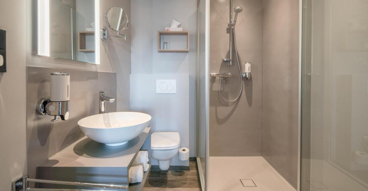 Hotel Zur Post - Economy Rooms Garrel Bagian luar foto